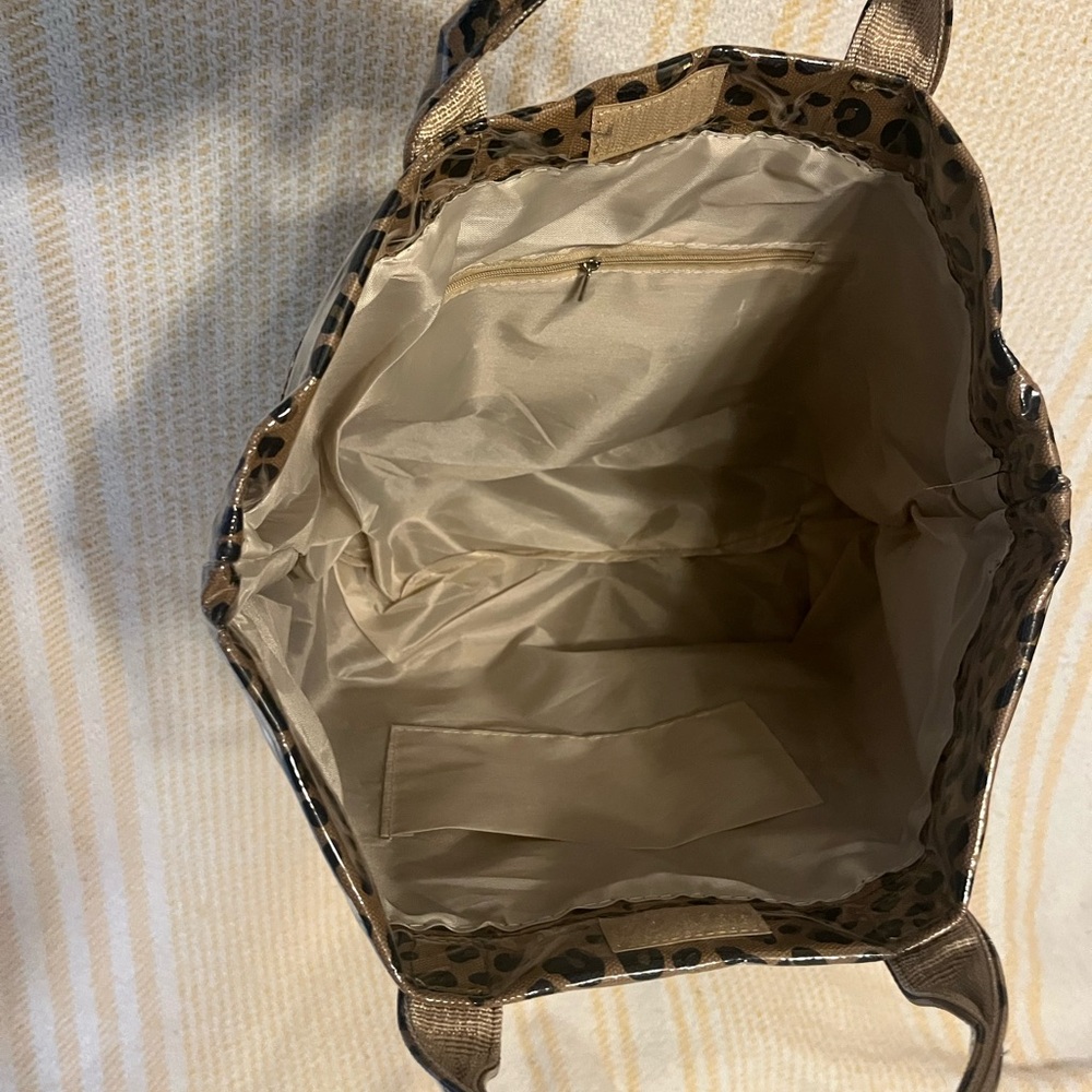 Leopard Print PVC Tote Bag - Picture 3 of 6